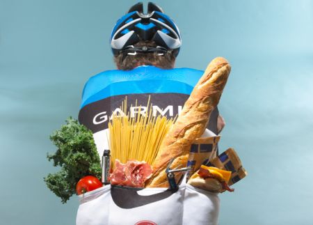 Proteinele sunt foarte importante si pentru ciclisti. Invata totul despre ele