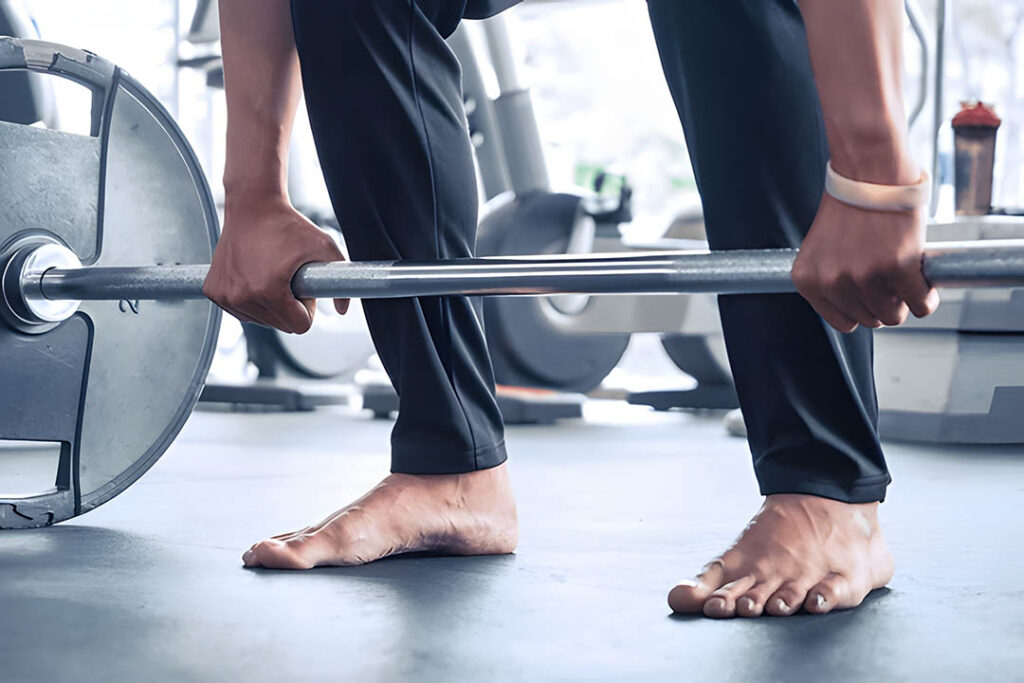 Este benefic antrenamentul descult?